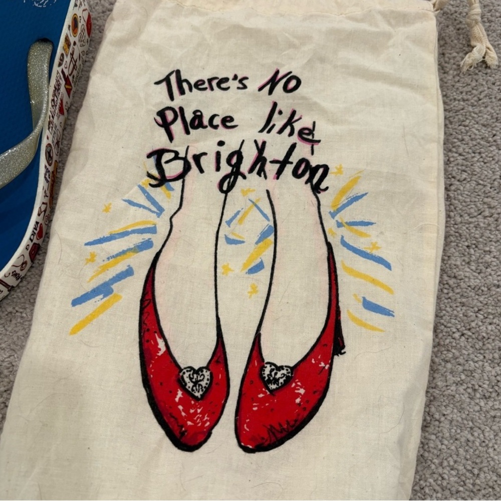 Brighton Wedge Flip Flops. Sz 7 Used slightly. - Picture 2 of 3